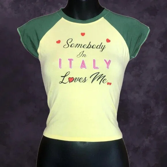 O-Mighty Somebody in Italy Loves Me Crop Top - Picture 1 of 4